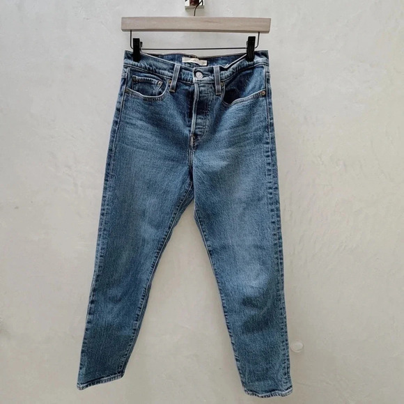 Levi’s ||  High Rise Wedgie Ankle Jeans Sz 27 - Picture 1 of 9